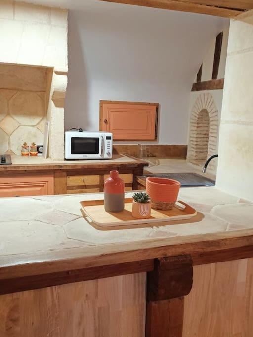 Gite Avec Vue Sur L'Indre Artannes-sur-Indre Extérieur photo